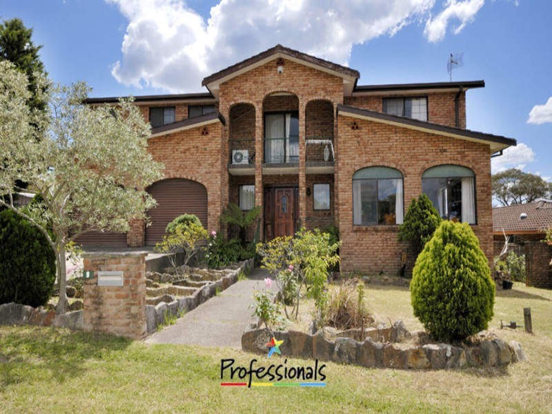 9 Empire Place, Illawong NSW 2234