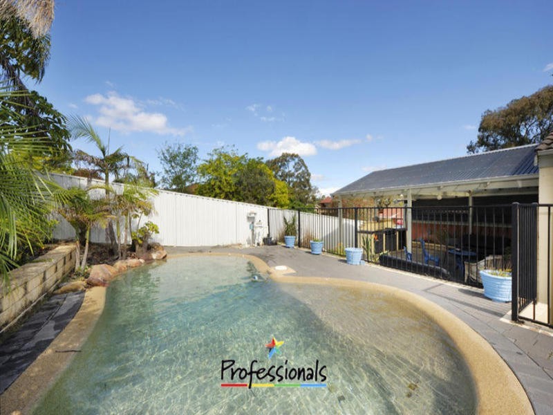 56 Barnes Crescent, Menai NSW 2234