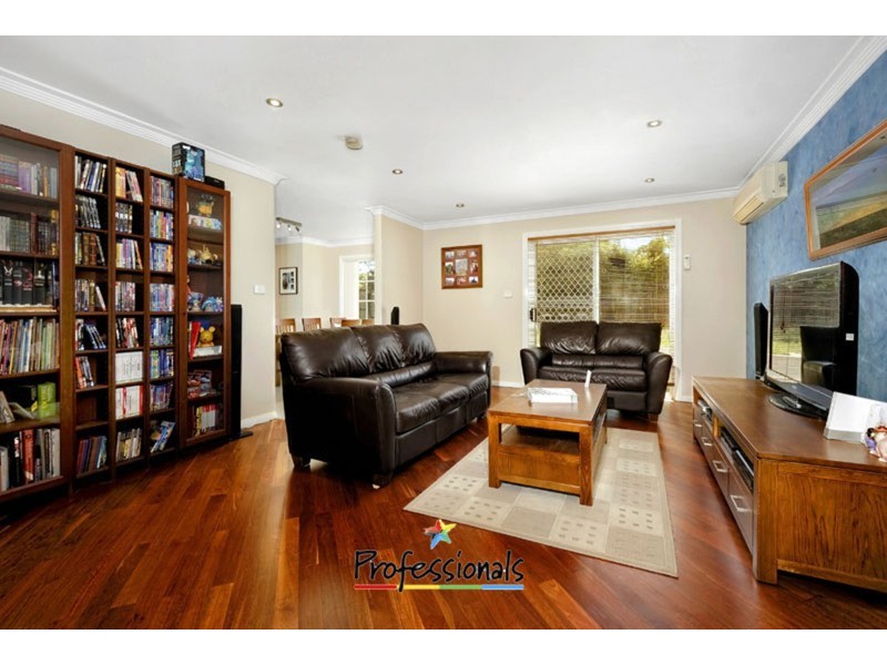 10A Havannah Place, Illawong NSW 2234