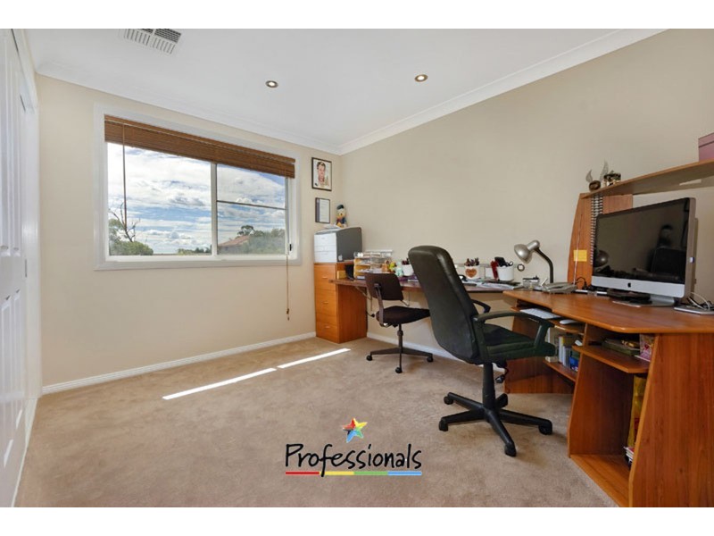 10A Havannah Place, Illawong NSW 2234