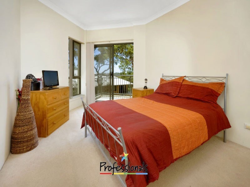 12/82-90 Allison Crescent, Menai NSW 2234