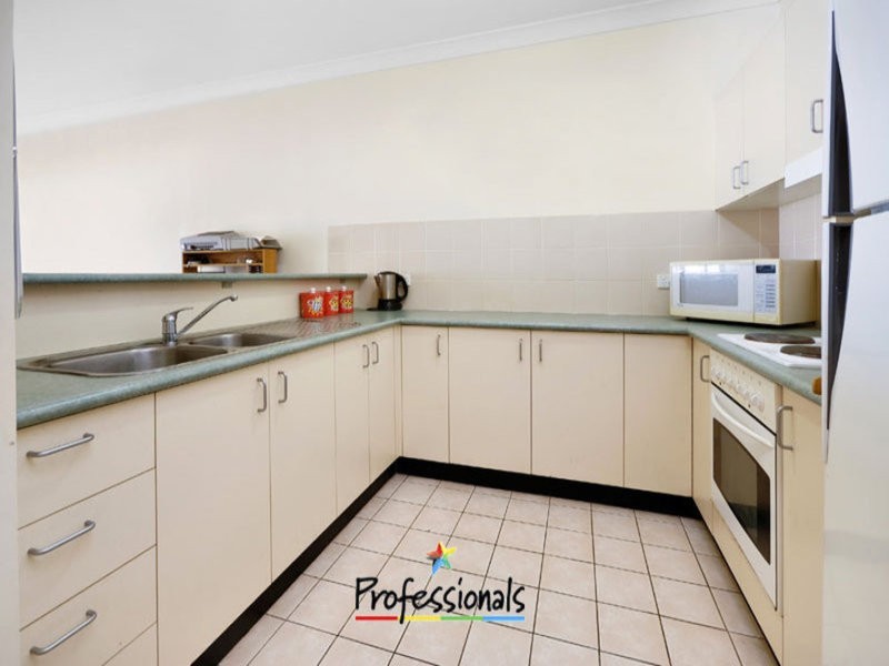 12/82-90 Allison Crescent, Menai NSW 2234