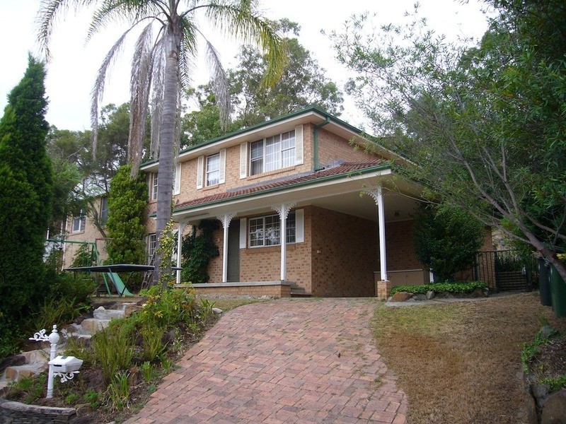 28 Belbowrie Close, Bangor NSW 2234