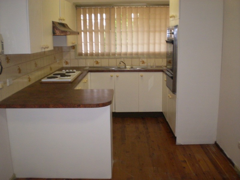 28 Belbowrie Close, Bangor NSW 2234