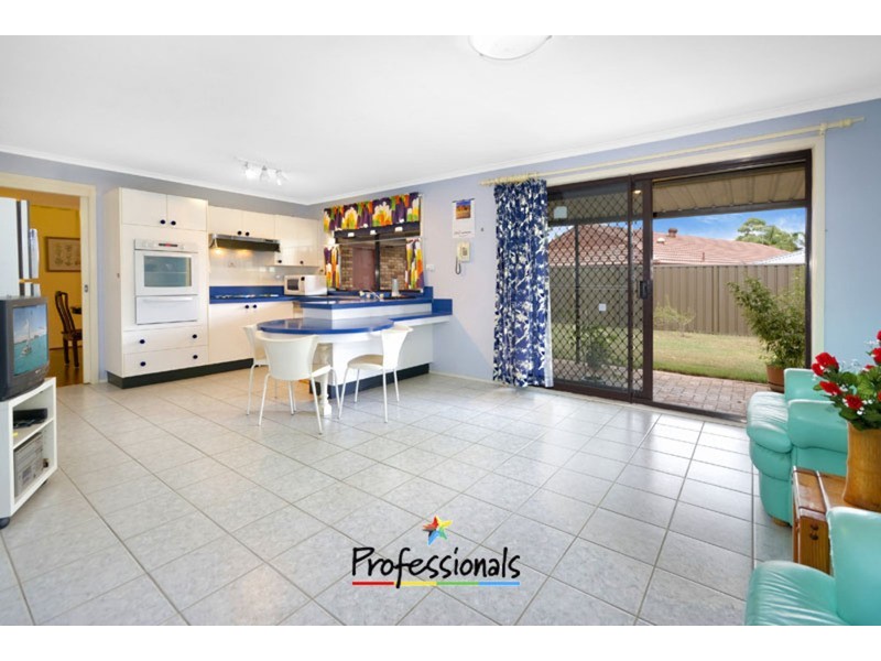 14 Northbrook Place, Illawong NSW 2234
