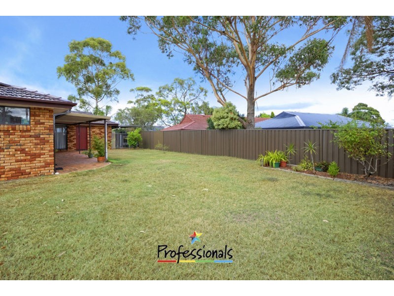 14 Northbrook Place, Illawong NSW 2234