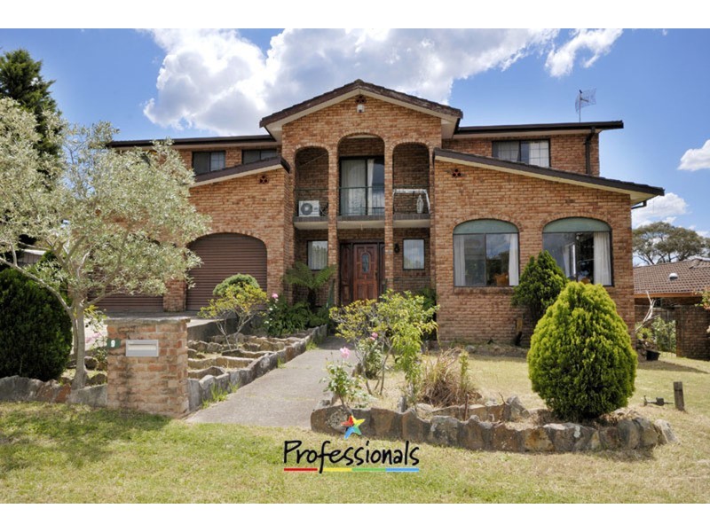 9 Empire Place, Illawong NSW 2234