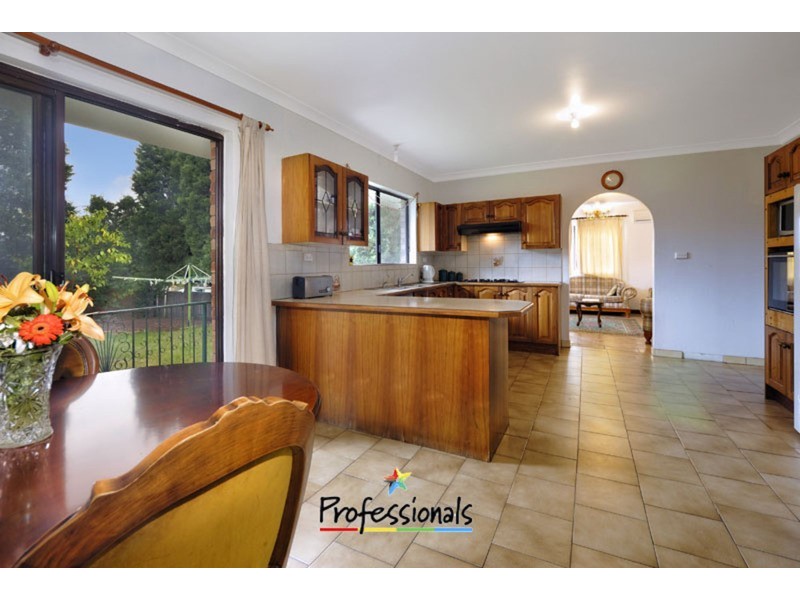 9 Empire Place, Illawong NSW 2234