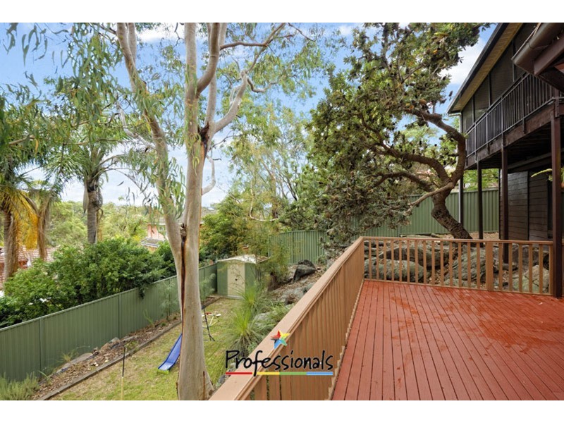 30 Hobart Place, Illawong NSW 2234