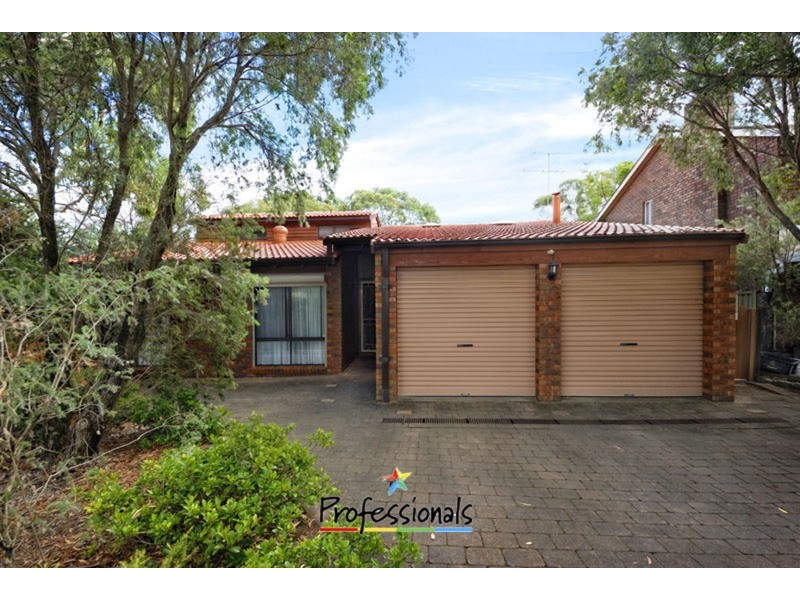 30 Hobart Place, Illawong NSW 2234