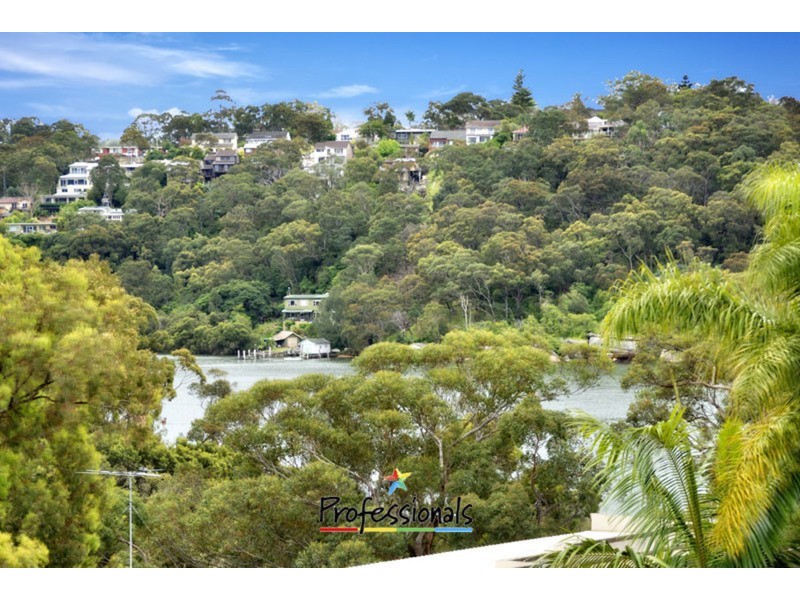 27 Burley Close, Illawong NSW 2234