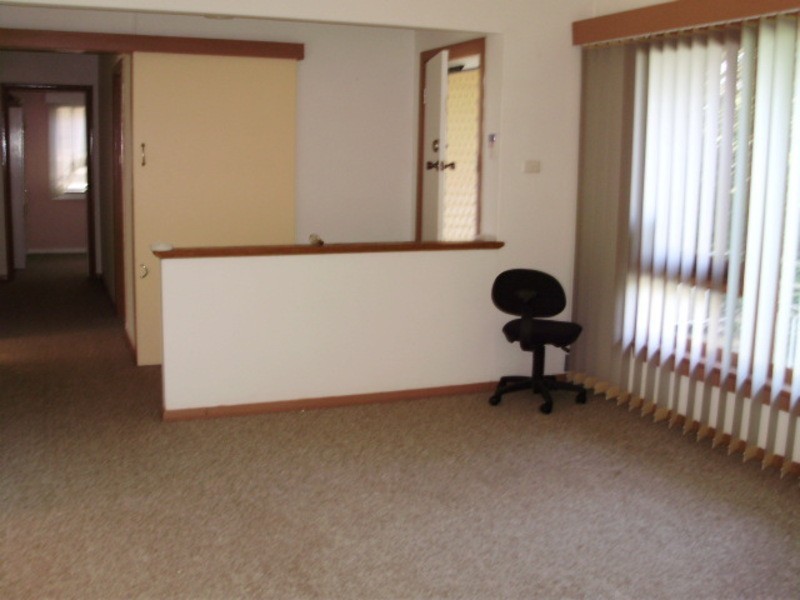 8 Burnside Avenue, East Tamworth NSW 2340