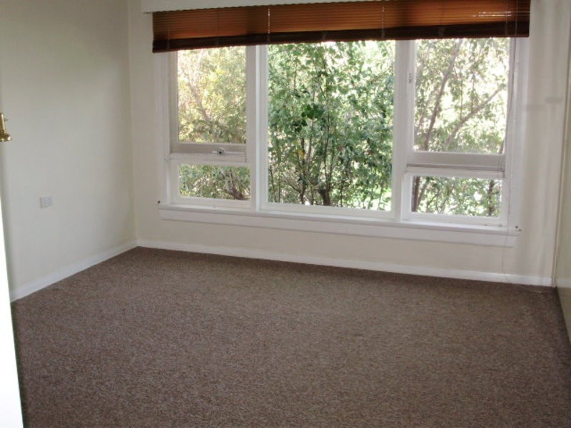 8 Burnside Avenue, East Tamworth NSW 2340