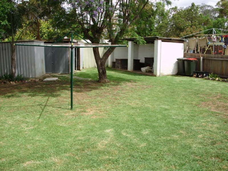 31 Holland Street, Tamworth NSW 2340