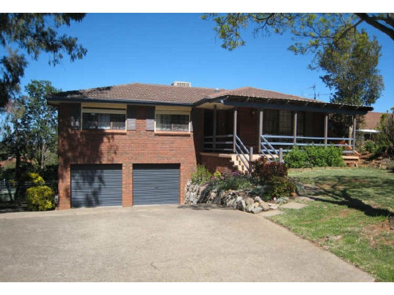 4 Cahill Court, Tamworth NSW 2340
