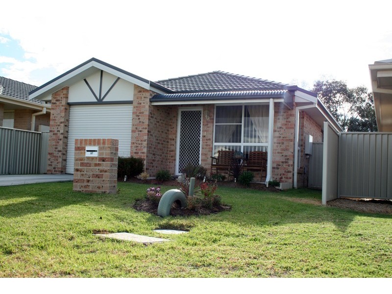 10 Burdekin Place, Tamworth NSW 2340