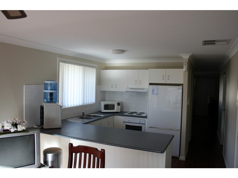 10 Burdekin Place, Tamworth NSW 2340