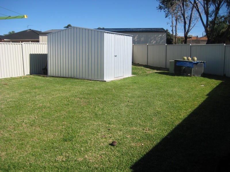 10 Burdekin Place, Tamworth NSW 2340