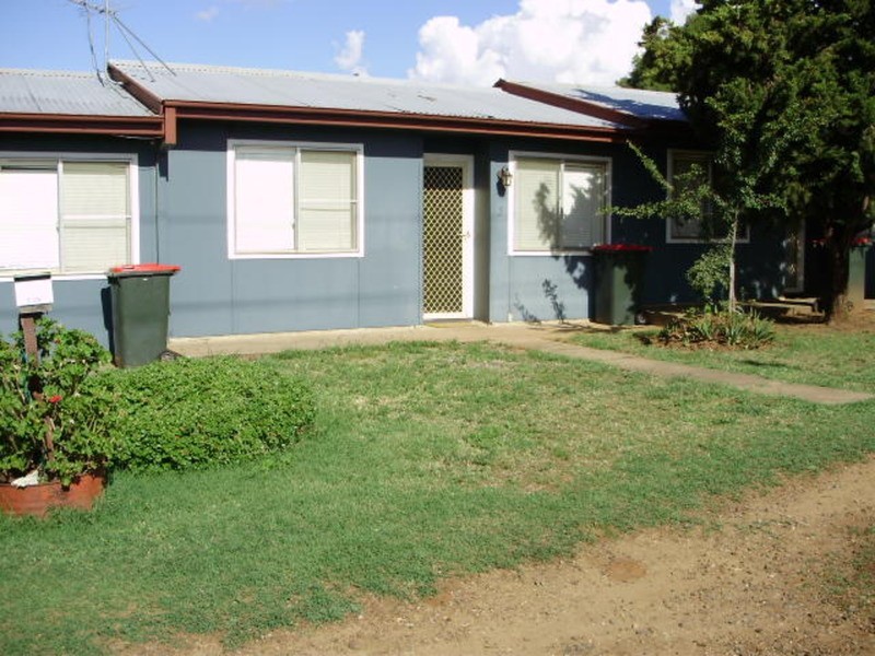 2/29 Susanne Street, Tamworth NSW 2340