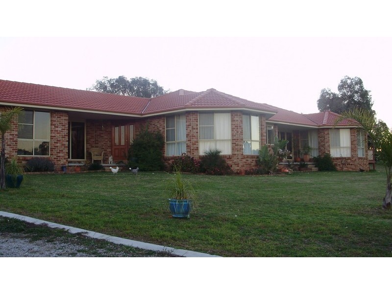 36 Hartman Drive, Tamworth NSW 2340