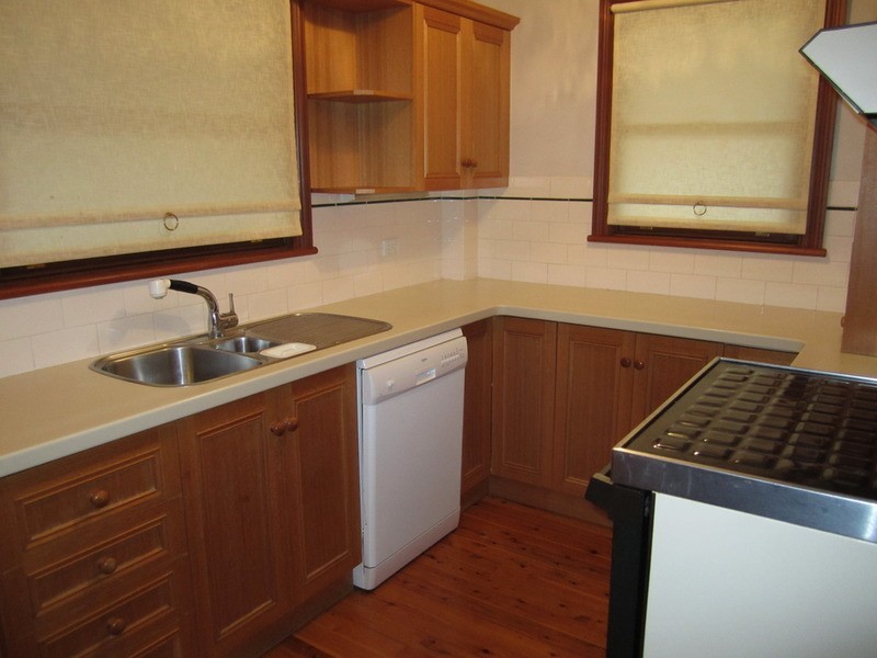 2/56 Bourke Street, Tamworth NSW 2340