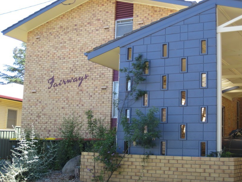 1/6 Golf Street, East Tamworth NSW 2340