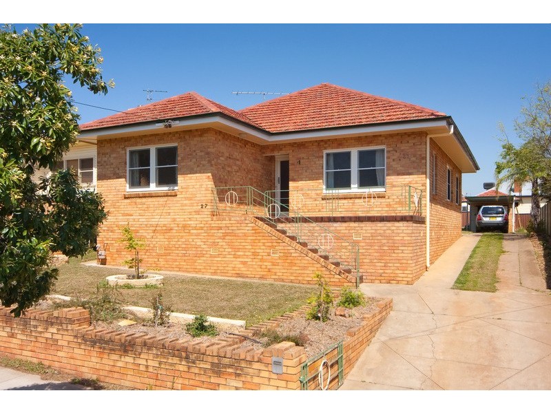 27 Phillip Street, Tamworth NSW 2340