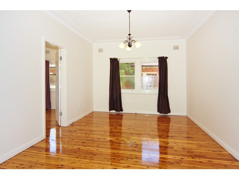27 Phillip Street, Tamworth NSW 2340