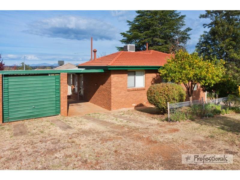 17 Chelmsford Street, East Tamworth NSW 2340