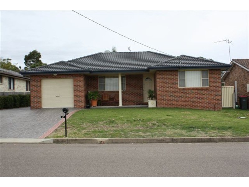 6 Allawah Street, Tamworth NSW 2340