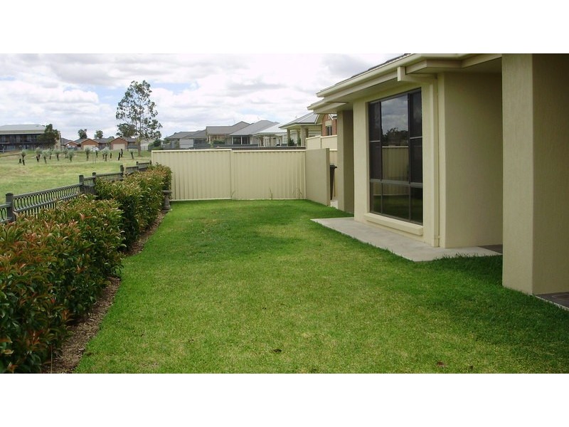 41 The Retreat, Tamworth NSW 2340