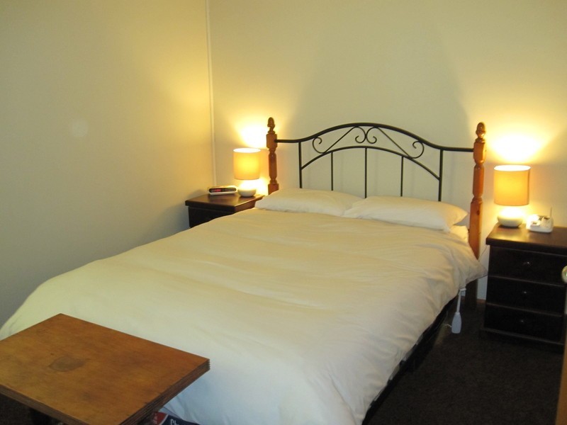 8 Bailey Avenue, East Tamworth NSW 2340