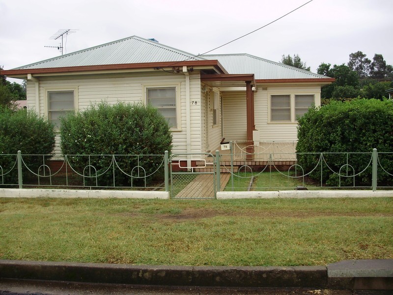 78 Piper Street, Tamworth NSW 2340