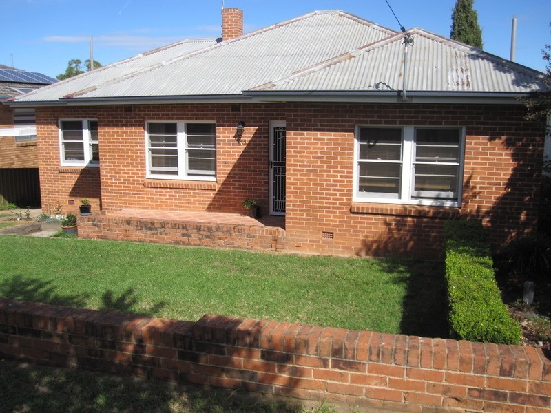 133 Denison Street, Tamworth NSW 2340