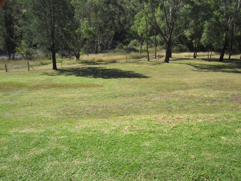 213 Mulla Creek Road, Kootingal NSW 2352