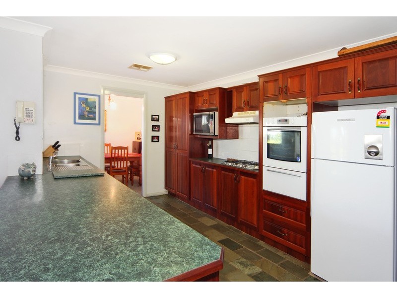 71 Glengarvin Drive, Tamworth NSW 2340