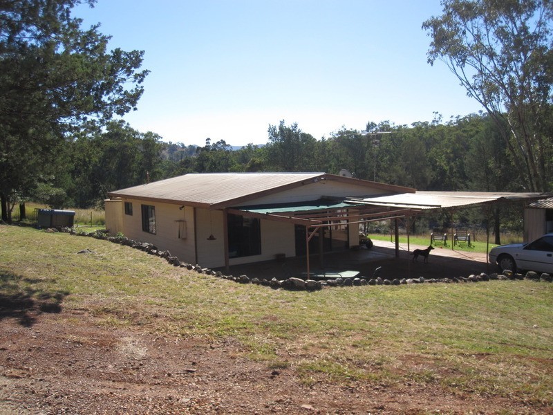 213 Mulla Creek Road, Kootingal NSW 2352