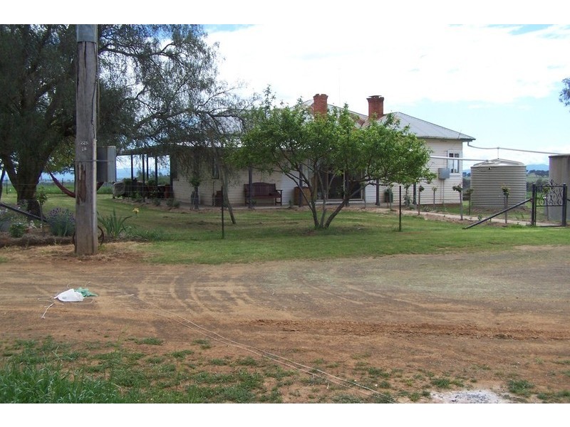 “Glenroy” Gowrie Road, Duri NSW 2344