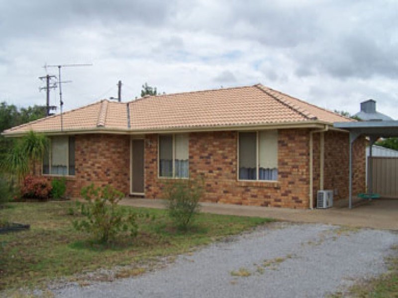 7 Glencoe, Manilla NSW 2346