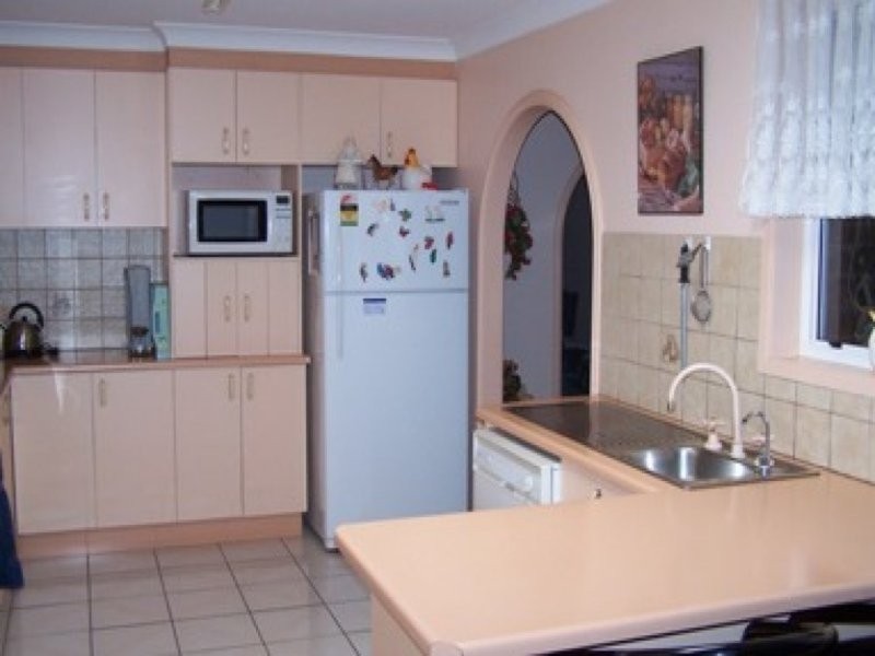 7 Chapman, Manilla NSW 2346