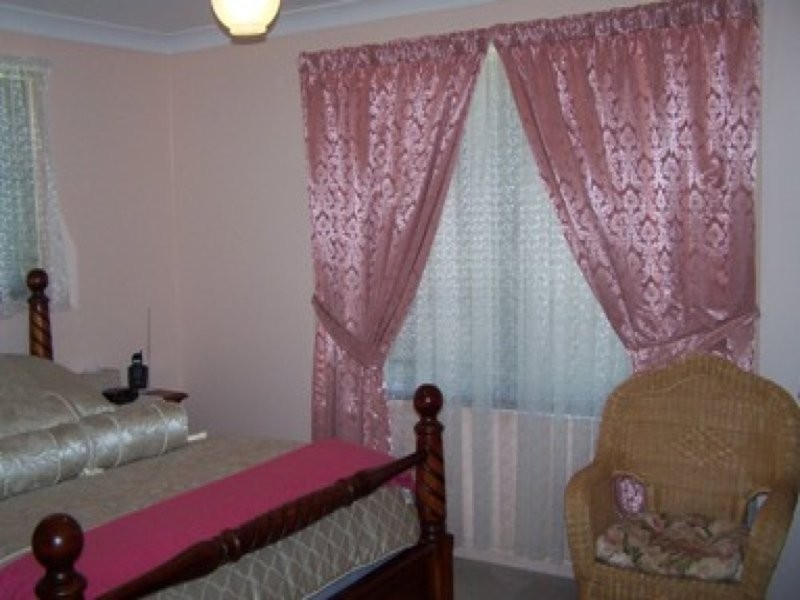 7 Chapman, Manilla NSW 2346