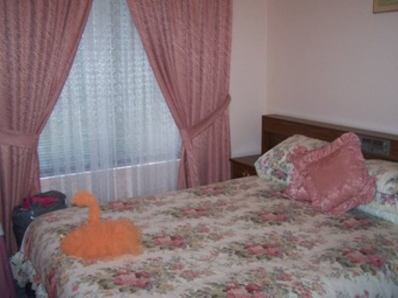 7 Chapman, Manilla NSW 2346