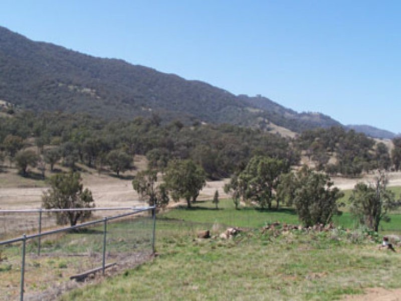 0 0, Manilla NSW 2346