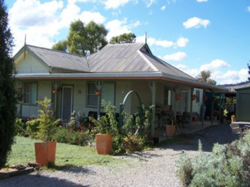 0 0, Manilla NSW 2346