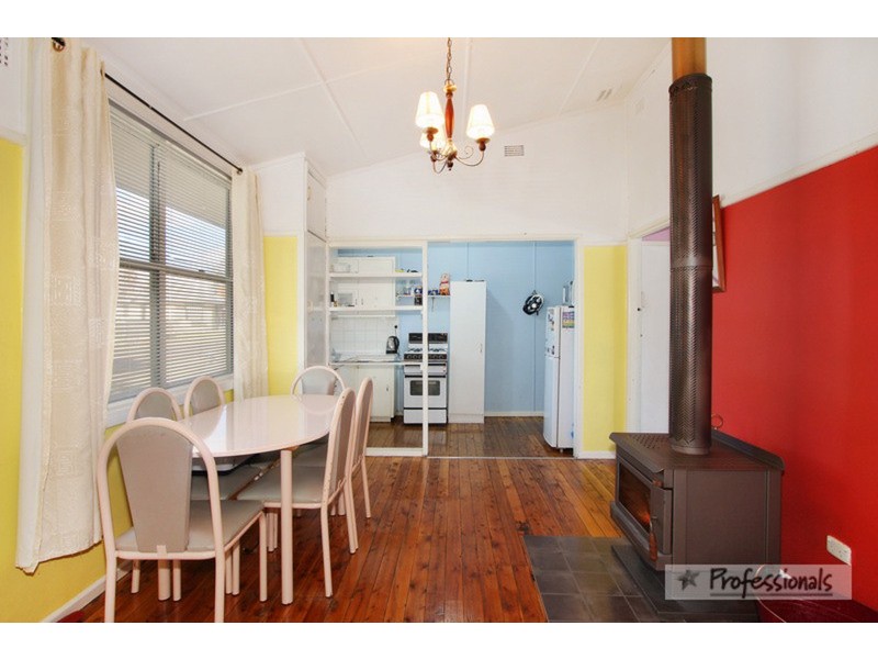 6 David Street, Tamworth NSW 2340