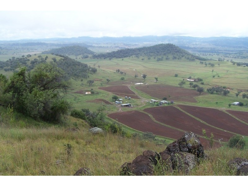 397 Crow Mountain Road, Manilla NSW 2346