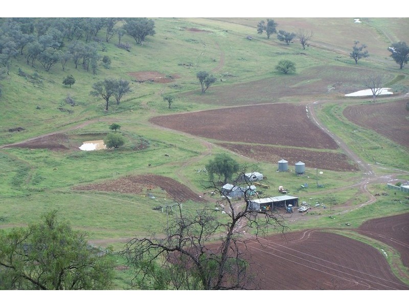 397 Crow Mountain Road, Manilla NSW 2346