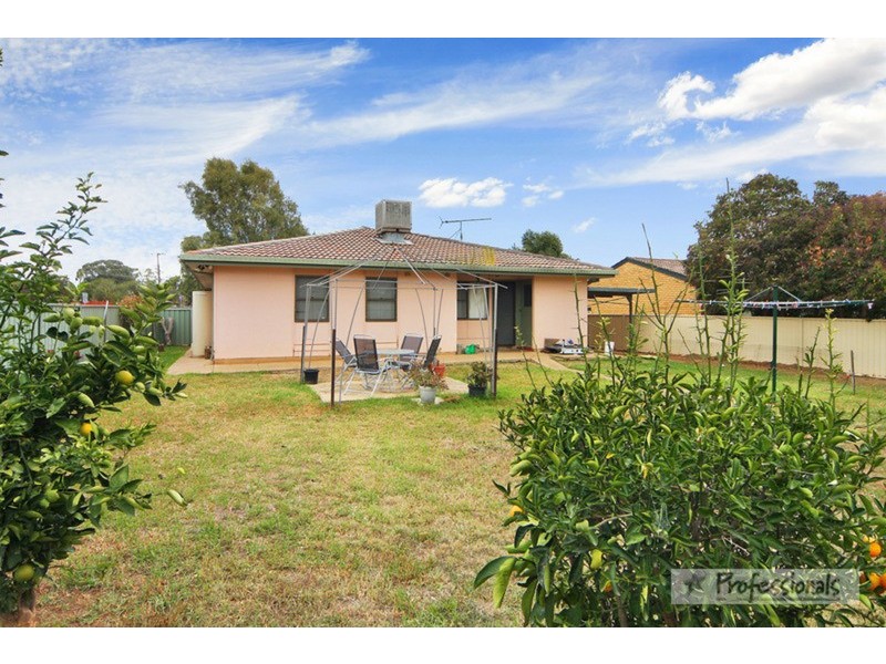 1 Kenny Drive, Tamworth NSW 2340