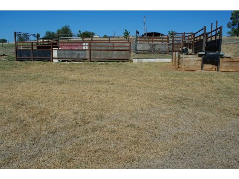 Summerfield Manilla Road, Upper Manilla NSW 2346