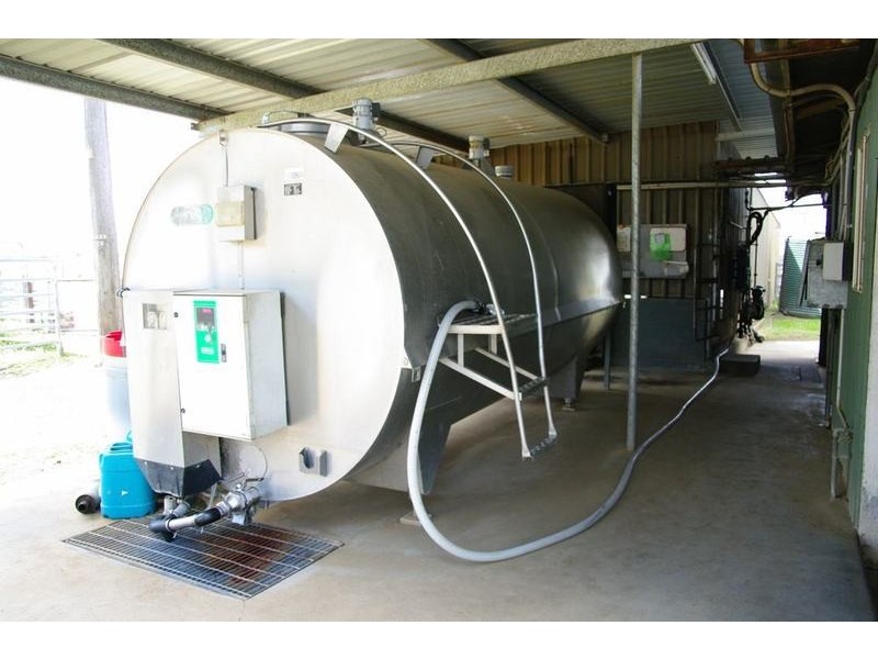 Ultimate Dairy Farm, Manilla NSW 2346
